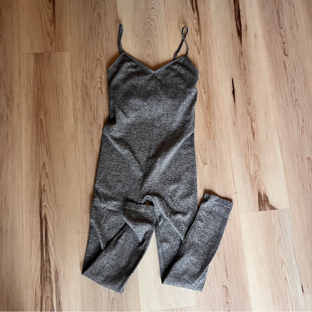 Hatch Maternity Gray Bodysuit size Small
